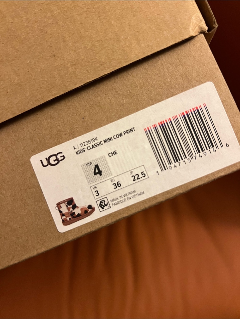 UGG Kids Cow Print Mini Boot - Chestnut & White